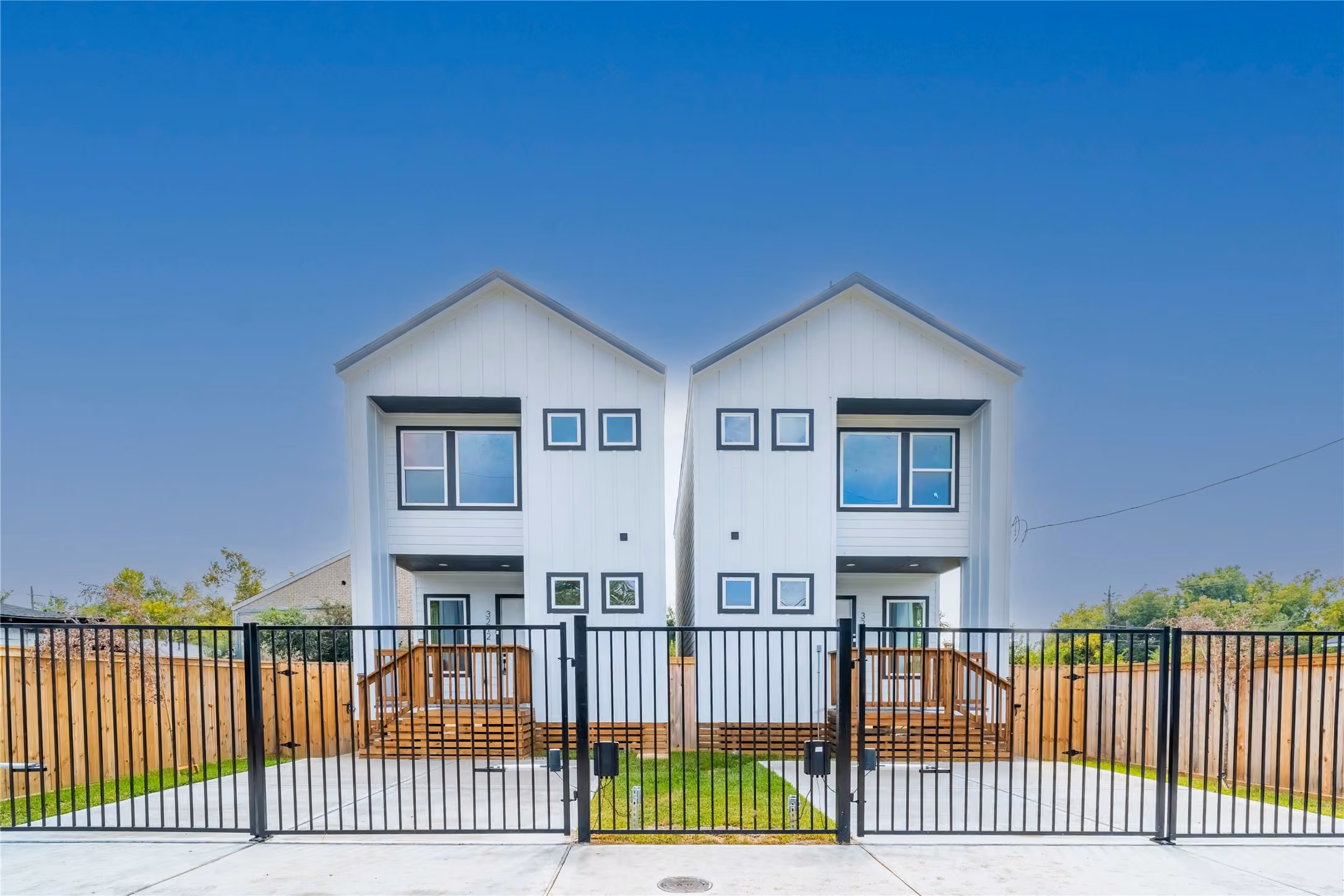 Photo 4 of 3210 Retta Street, Houston, TX