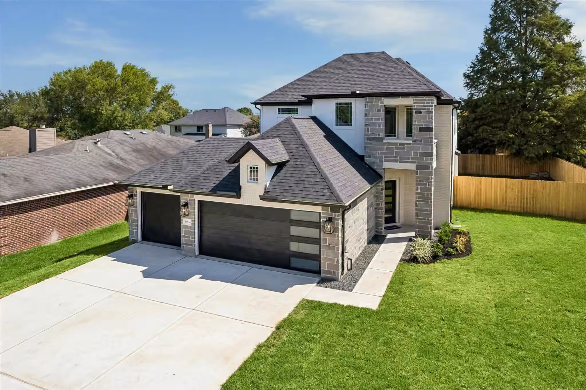 Photo of 10814 Windswept, Montgomery, TX 77356