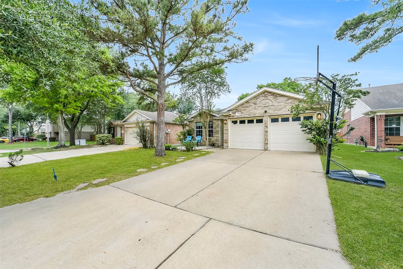 Photo 6 of 17118 Shadow Ledge Drive, Houston, TX