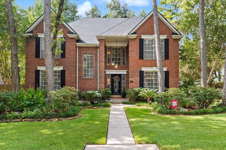 Photo of 11 Golden Place, The Woodlands, TX