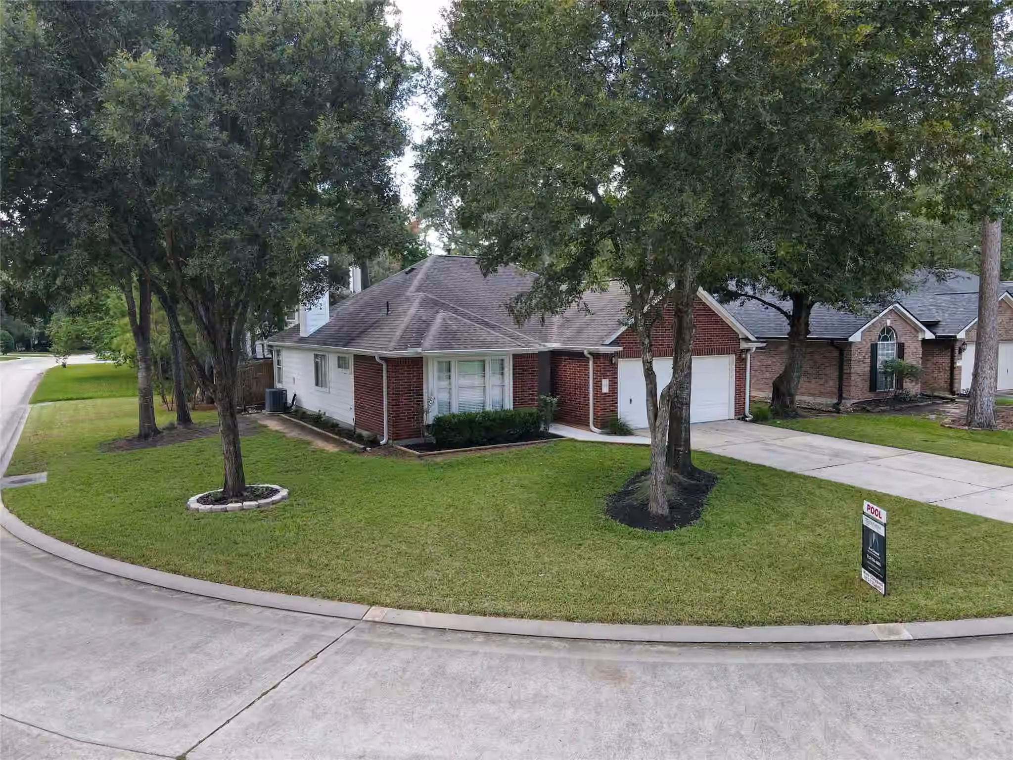 Photo of 47 Hidden Meadow Drive, The Woodlands, TX