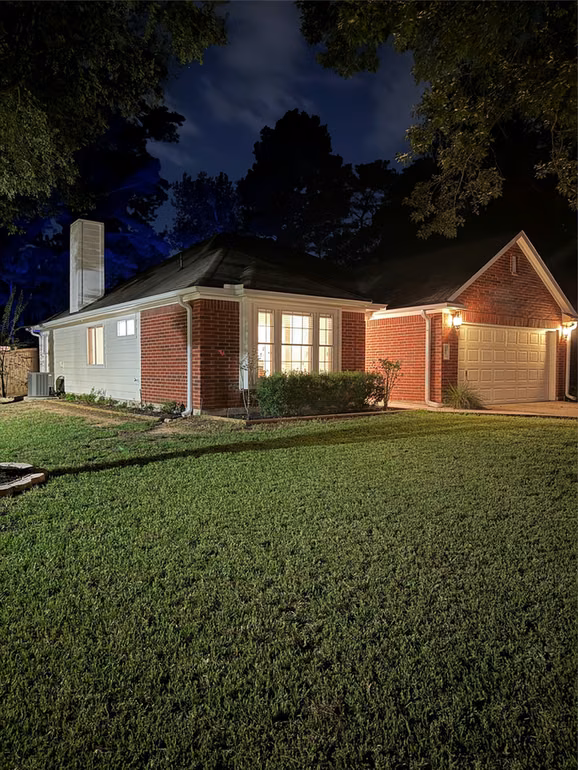 Photo 2 of 47 Hidden Meadow Drive, The Woodlands, TX