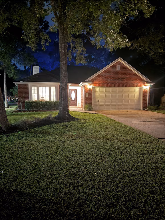 Photo 4 of 47 Hidden Meadow Drive, The Woodlands, TX