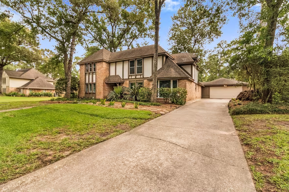 Photo 3 of 3238 Redwood Lodge Dr Drive, Houston, TX
