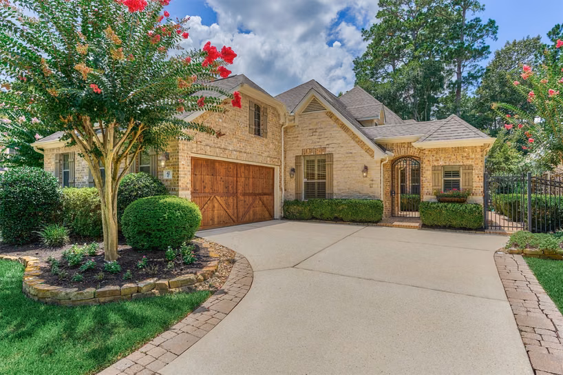Photo of 42 Carlyle Place, The Woodlands, TX 77382