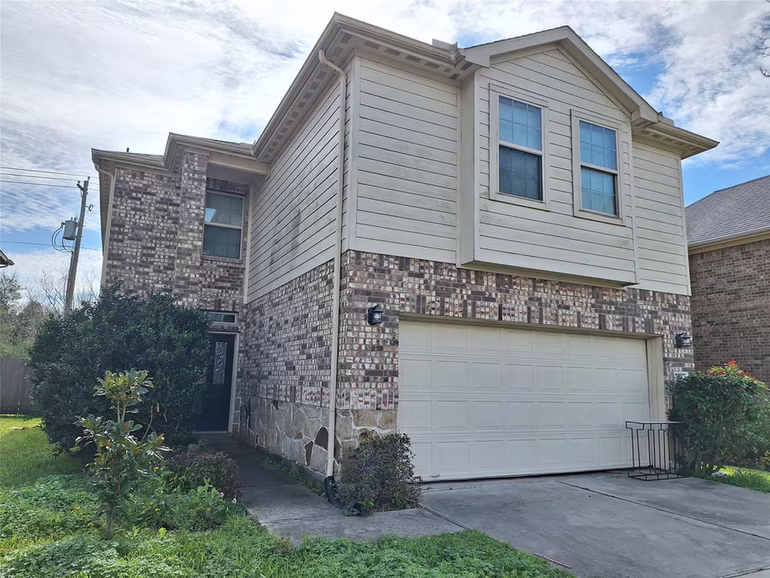 Photo of 211 Sea Breeze Drive, Bacliff, TX
