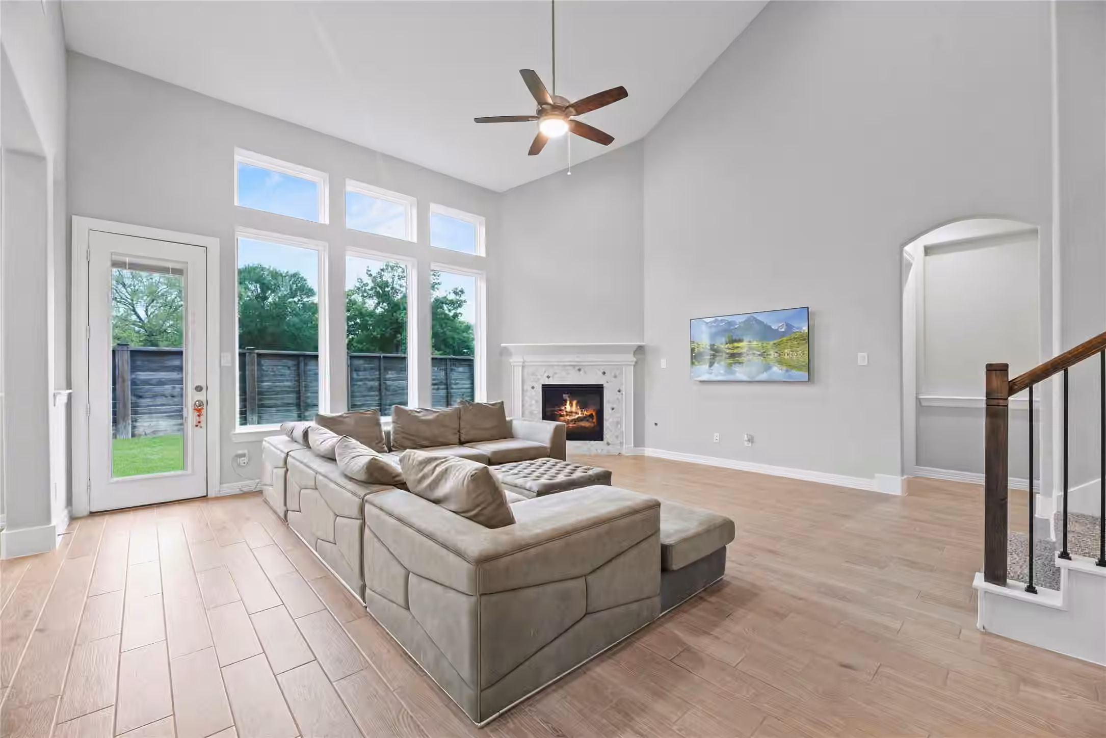 Photo 4 of 2411 Jitterbug Lane, Katy, TX