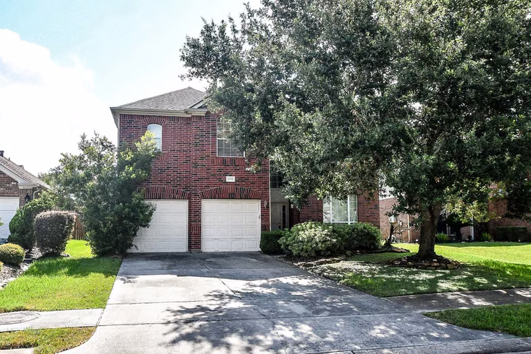 Photo of 3015 Darby Brook Drive, Fresno, TX