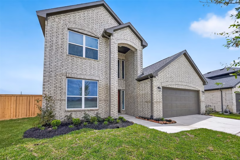 Photo 2 of 1053 Sunflower Terrace Drive, Magnolia, TX