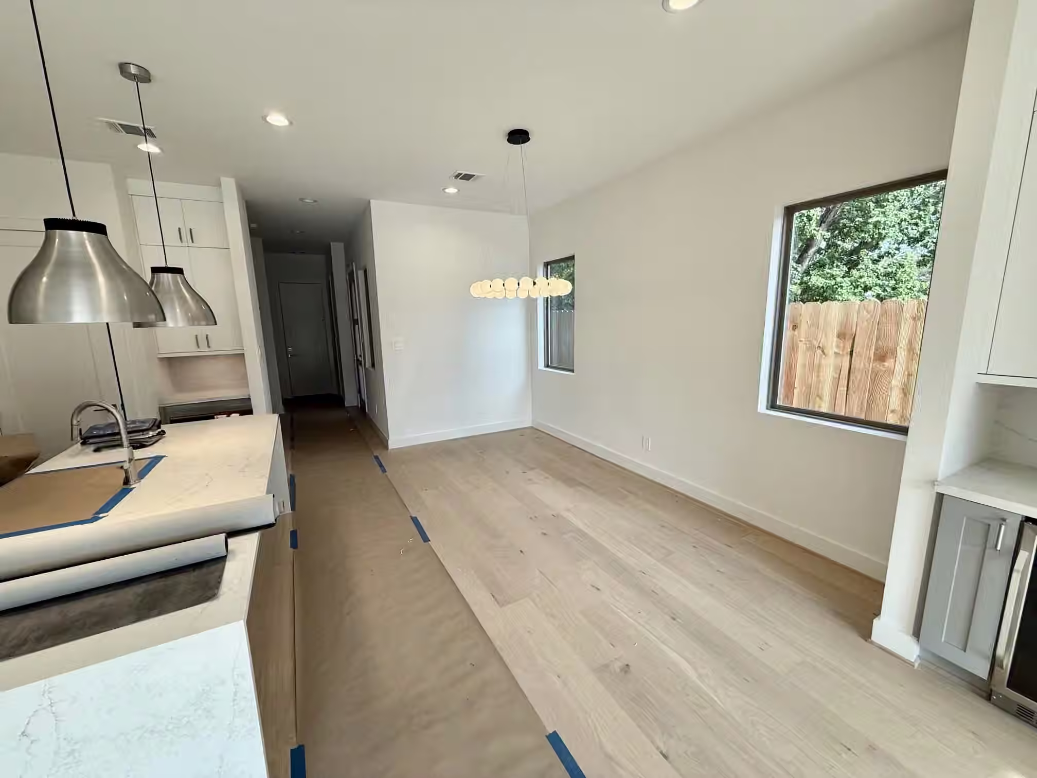 Photo 4 of 3909 DRISCOLL Street, Houston, TX