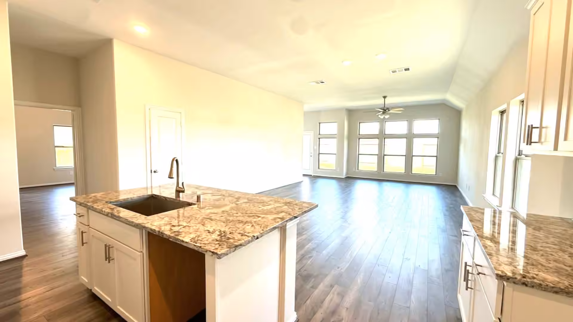 Photo 3 of 4728 Bakers Landing Drive, Katy, TX