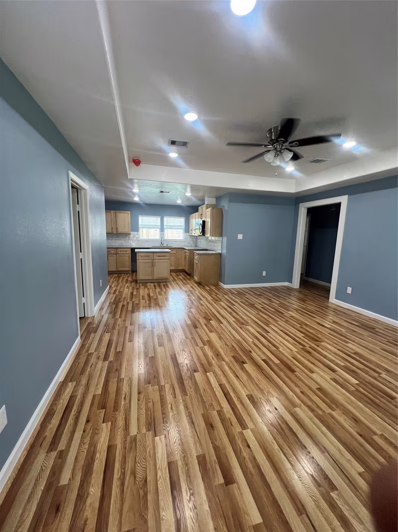 Photo 6 of 7613 Lady Street, Houston, TX