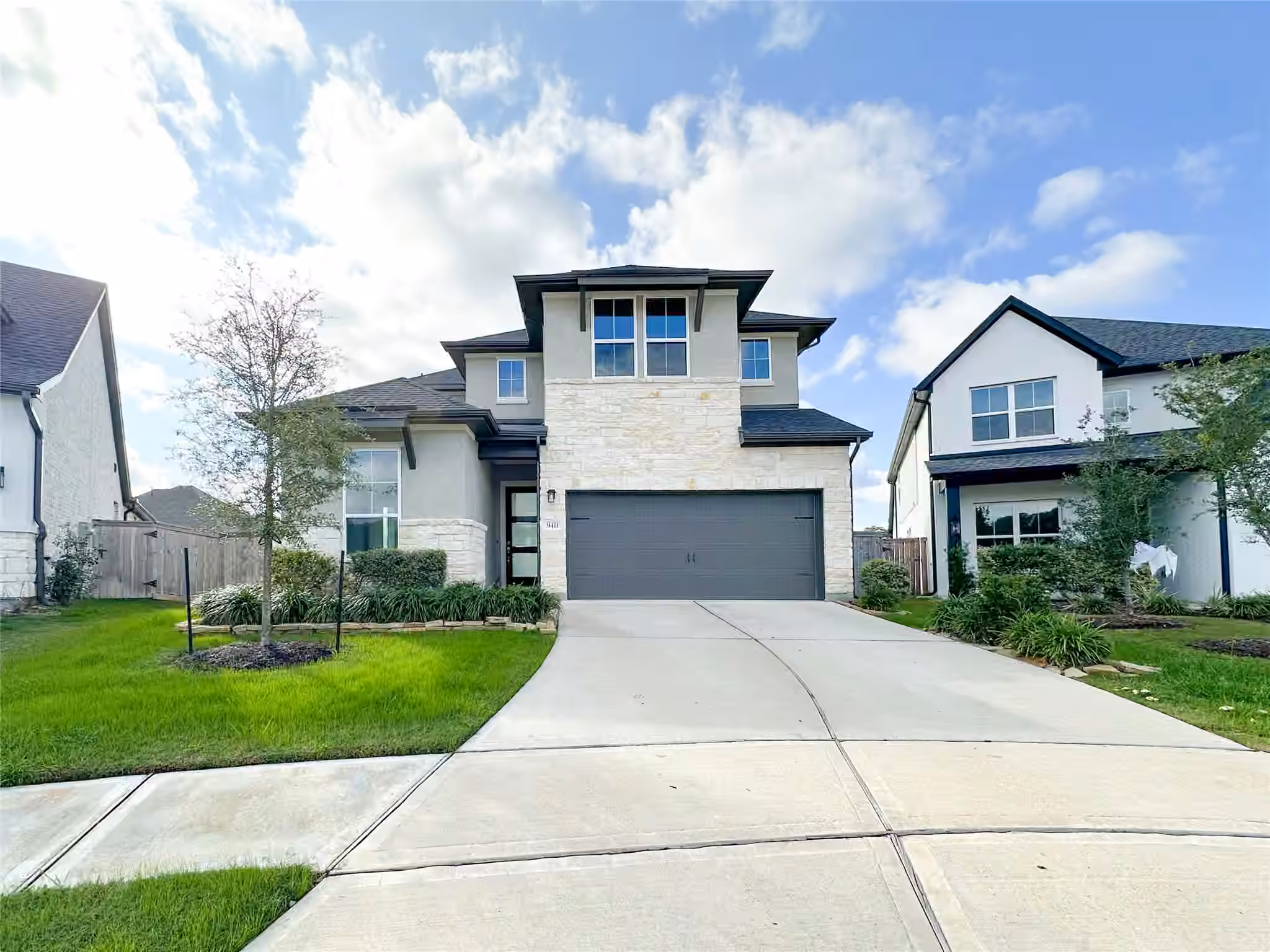 Photo 2 of 9411 Coleraine Court, Tomball, TX