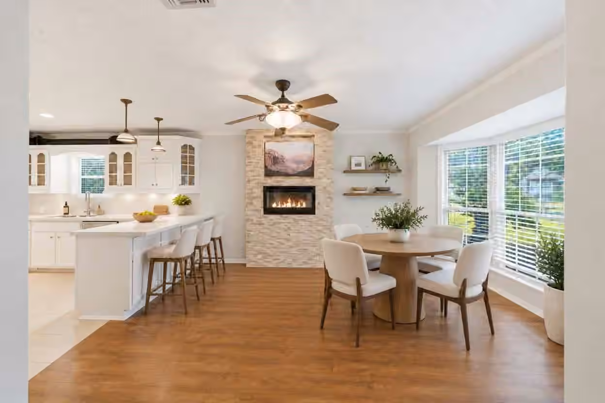 Photo 4 of 8102 Durklyn Lane, Houston, TX