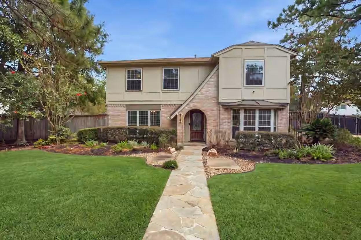 Photo 6 of 8102 Durklyn Lane, Houston, TX