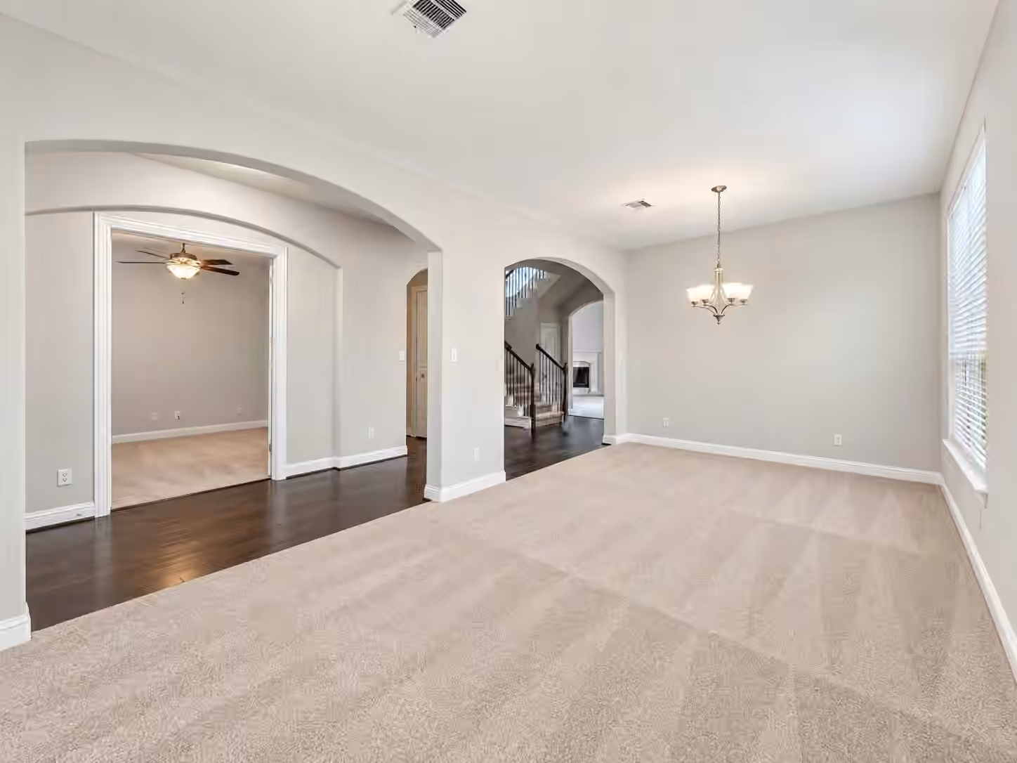 Photo 4 of 9626 Invergarry Way, Tomball, TX