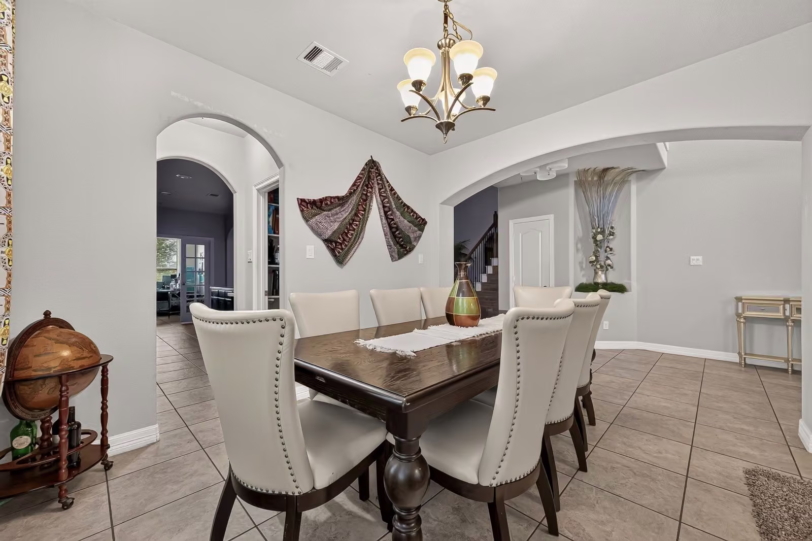 Photo 7 of 9110 Hollowcreek Point Lane, Cypress, TX