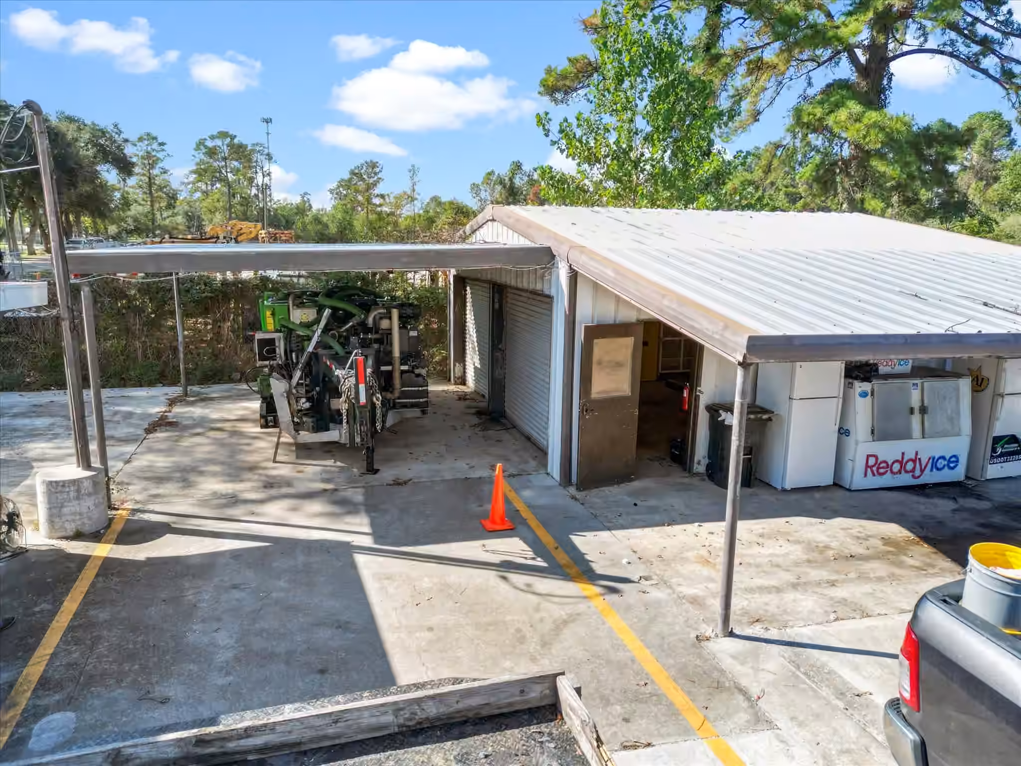 Photo 5 of 9902 Franklin Road, Houston, TX