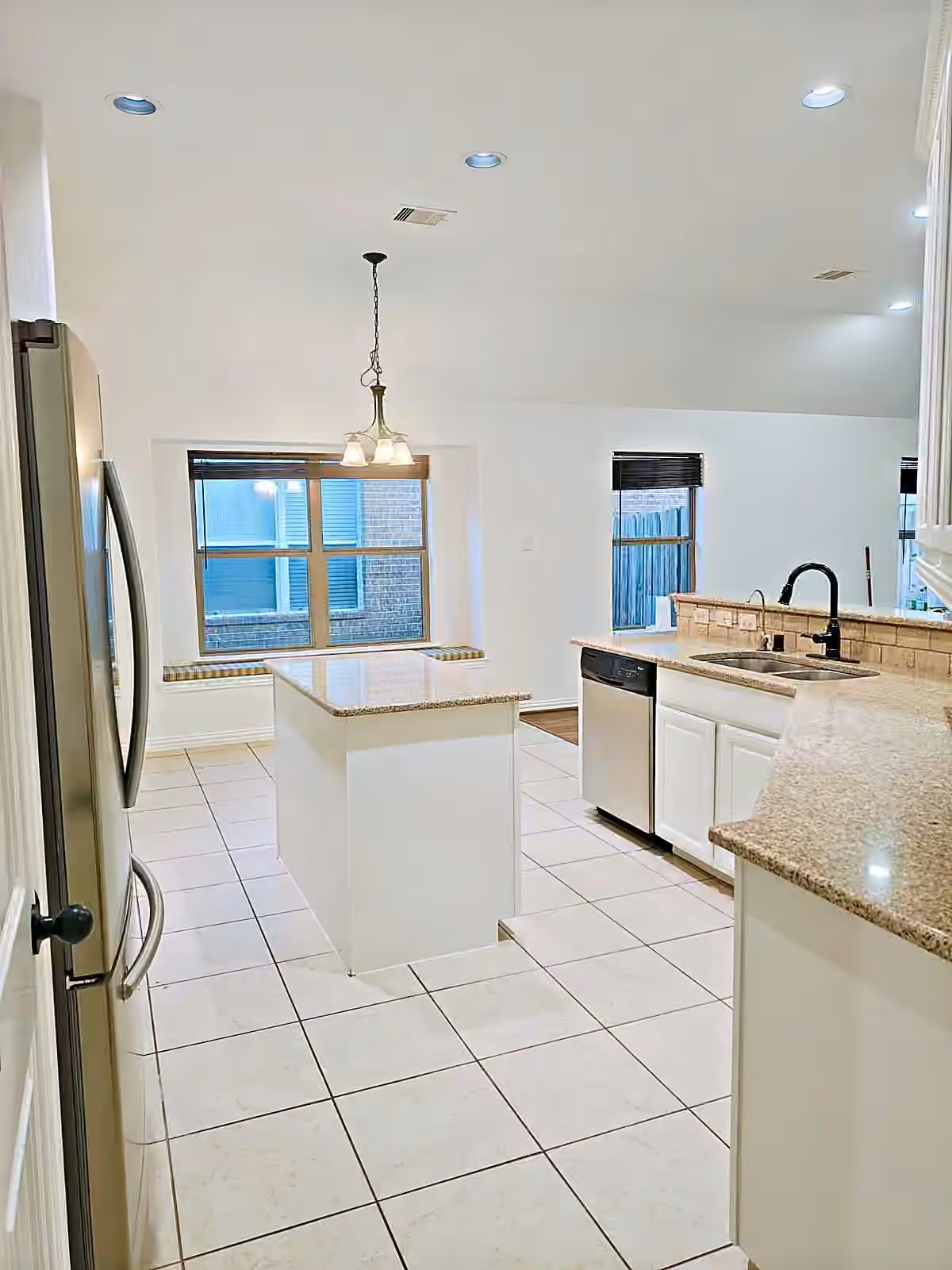 Photo 6 of 18515 Royal Mist Ln, Tomball, TX