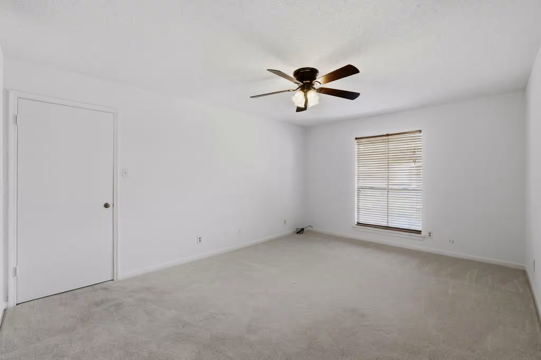 Photo 5 of 700 Thicket Lane 1006, Houston, TX