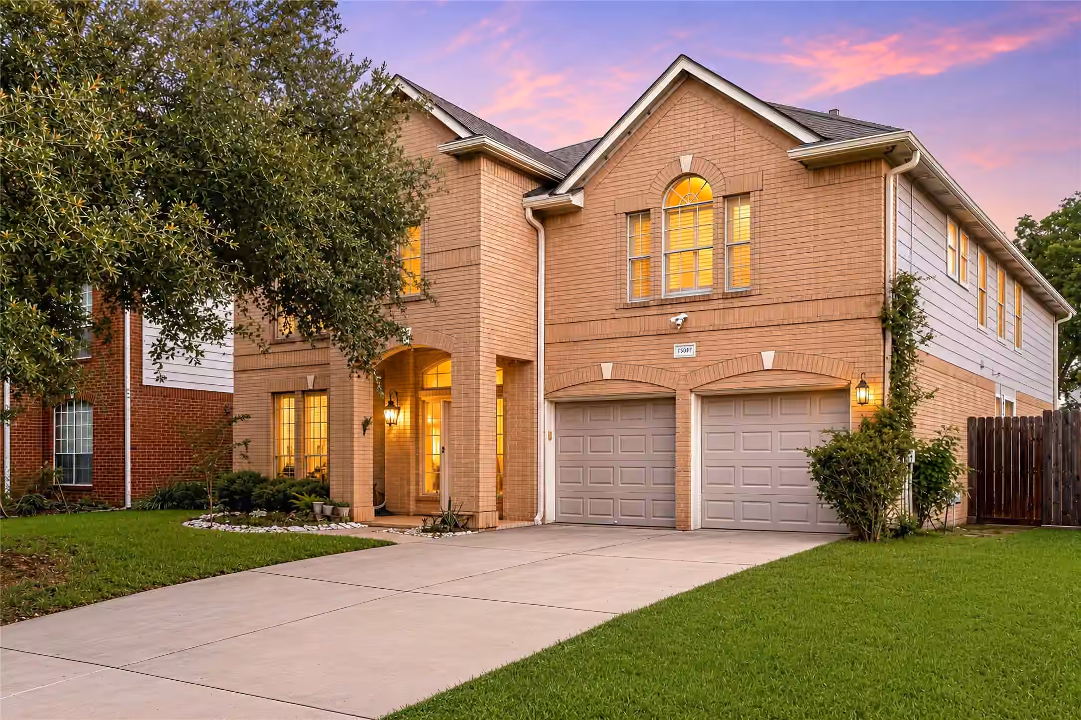 Photo of 16438 Beewood Glen Drive, Sugar Land, TX 77498
