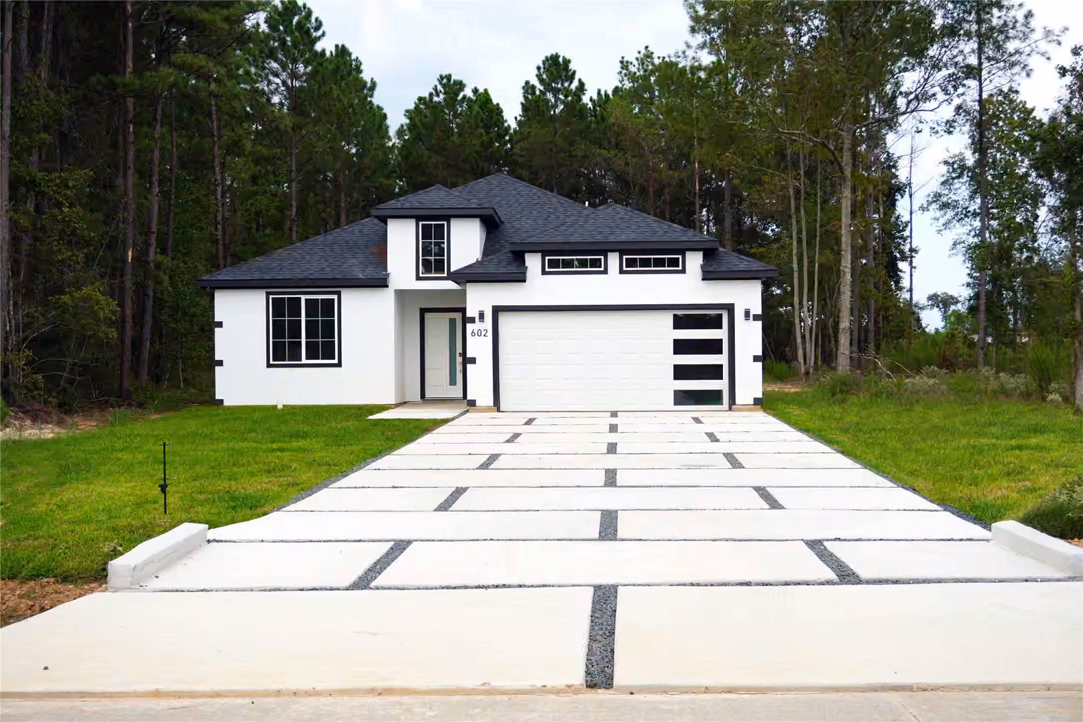 Photo of 602 Road 5201, Cleveland, TX 77327