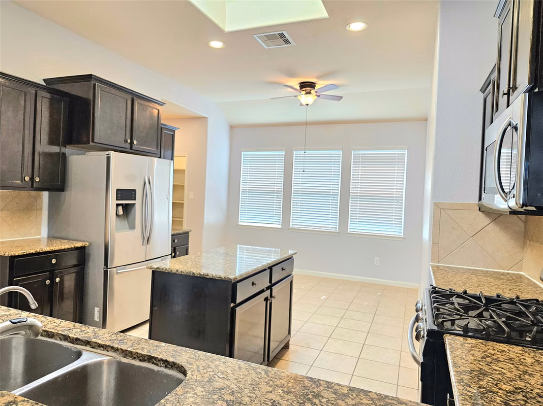 Photo 7 of 8939 Alcina Drive, Tomball, TX