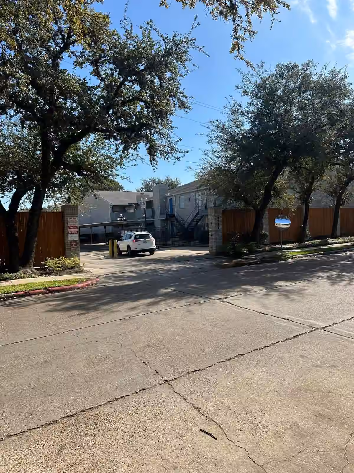 Photo 3 of 9797 Leawood Boulevard 601, Houston, TX