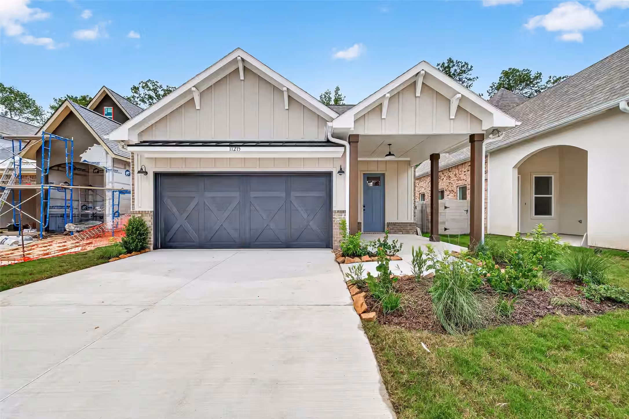 Photo of 11215 Moccasin Drive, Montgomery, TX 77316