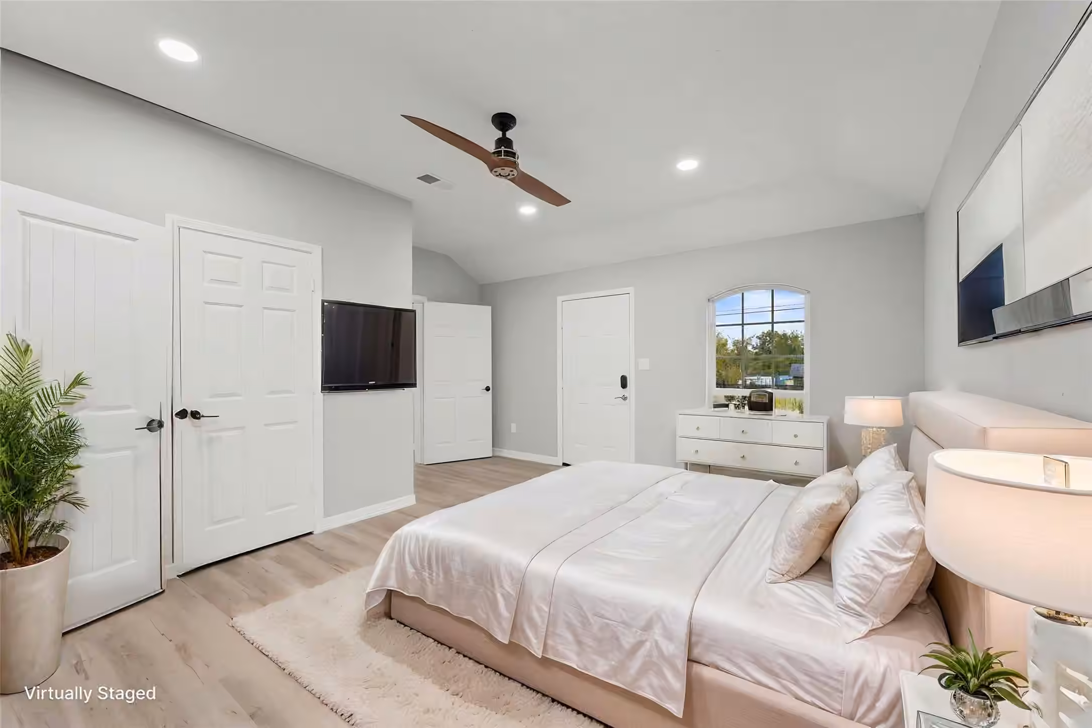 Photo 6 of 7912 Cypress Street, Houston, TX