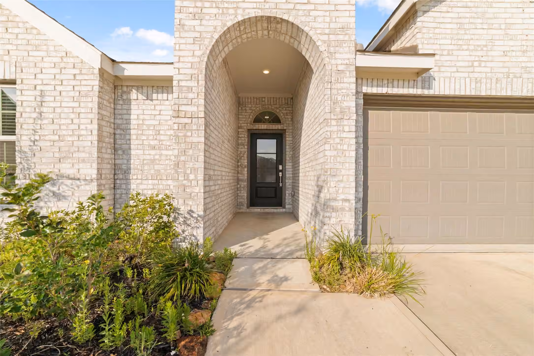 Photo 3 of 7410 Hillside Arbor Drive, Katy, TX