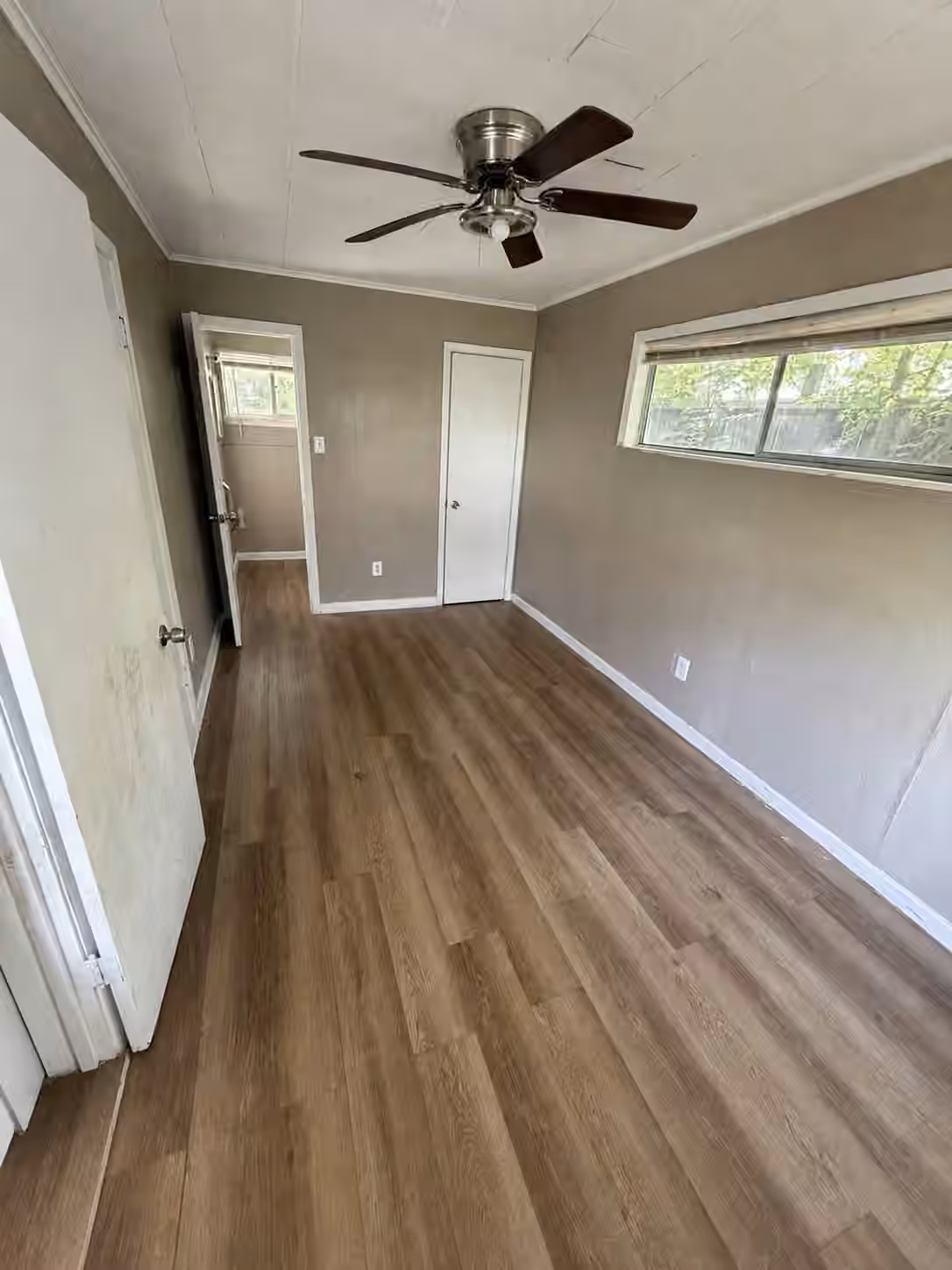 Photo 4 of 4606 Schroeder Street, Houston, TX