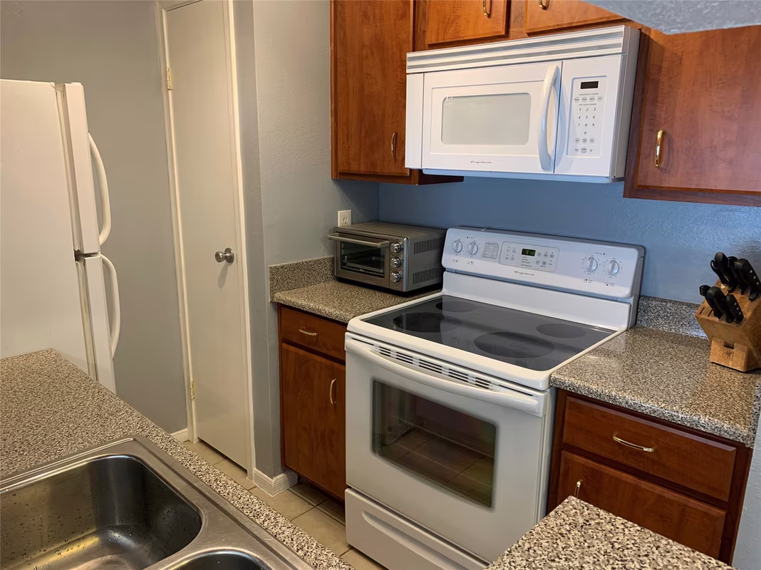 Photo 7 of 3506 Cove View Boulevard 908, Galveston, TX