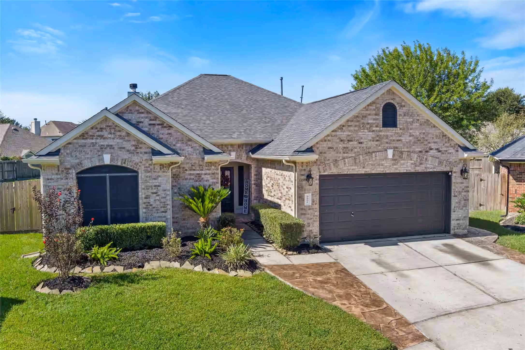 Photo 2 of 9506 Eddys Edge Court, Houston, TX