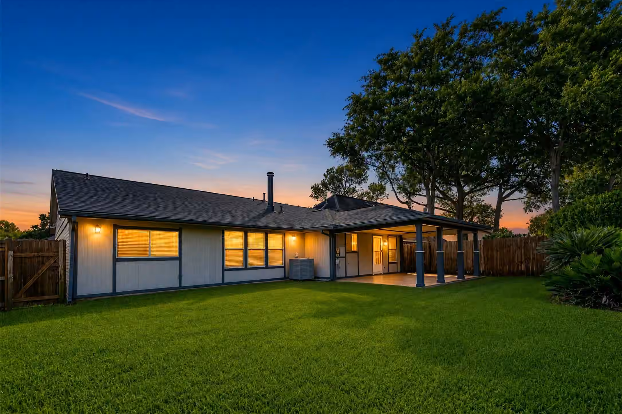 Photo 2 of 15819 Contender Lane, Friendswood, TX