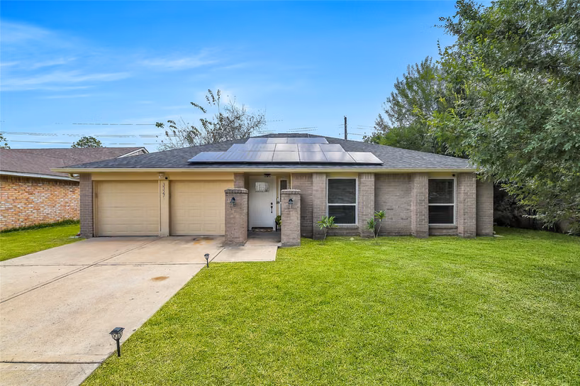 Photo 2 of 3327 Honey Creek Drive, Houston, TX