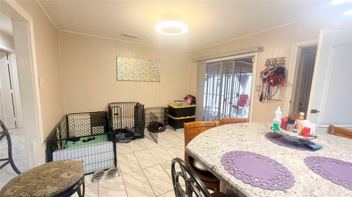 Photo 7 of 4930 Teton Street, Houston, TX