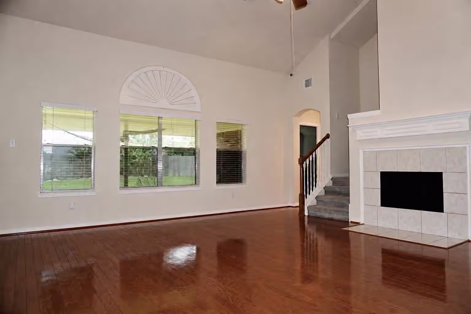 Photo 4 of 12206 Gatemont Court, Houston, TX