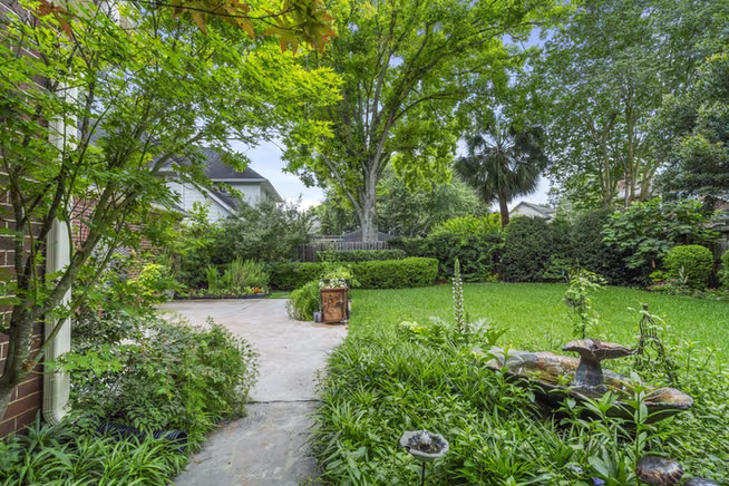 Photo 3 of 23 Saint Simons Court, Sugar Land, TX