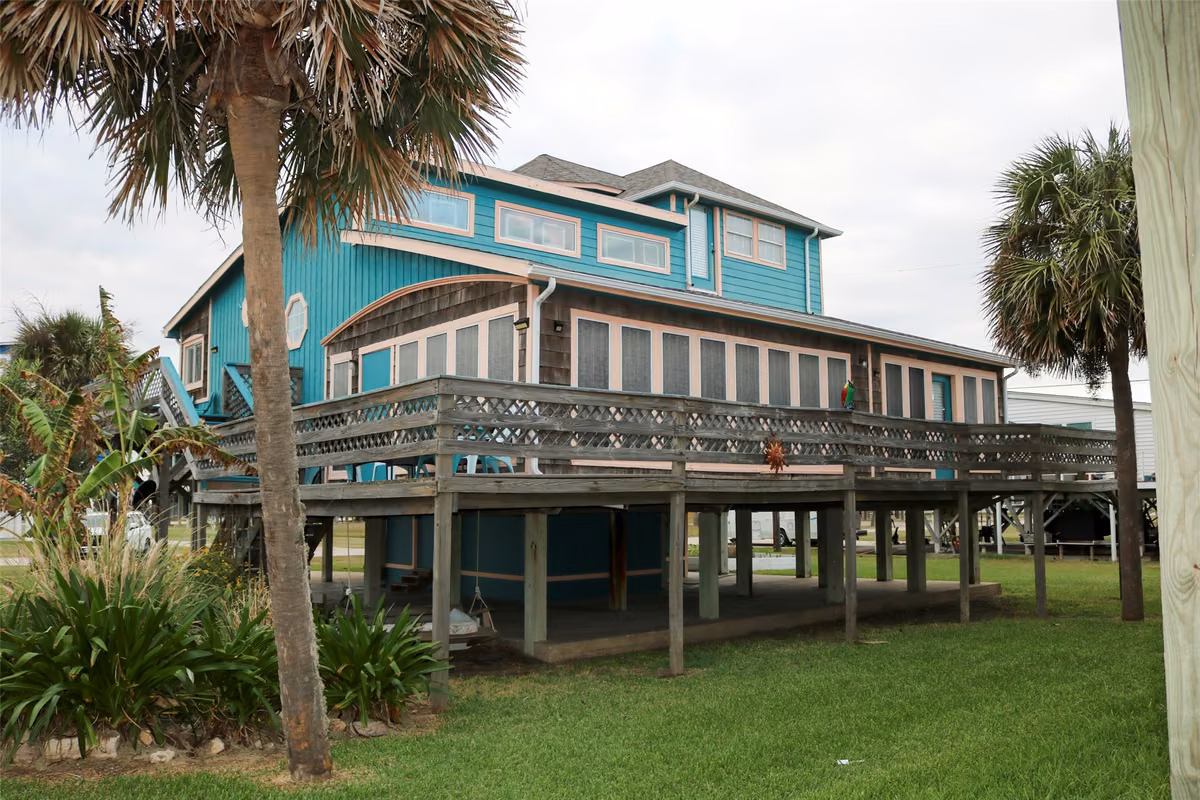Photo of 13002 Buccaneer Parkway, Freeport, TX 77541