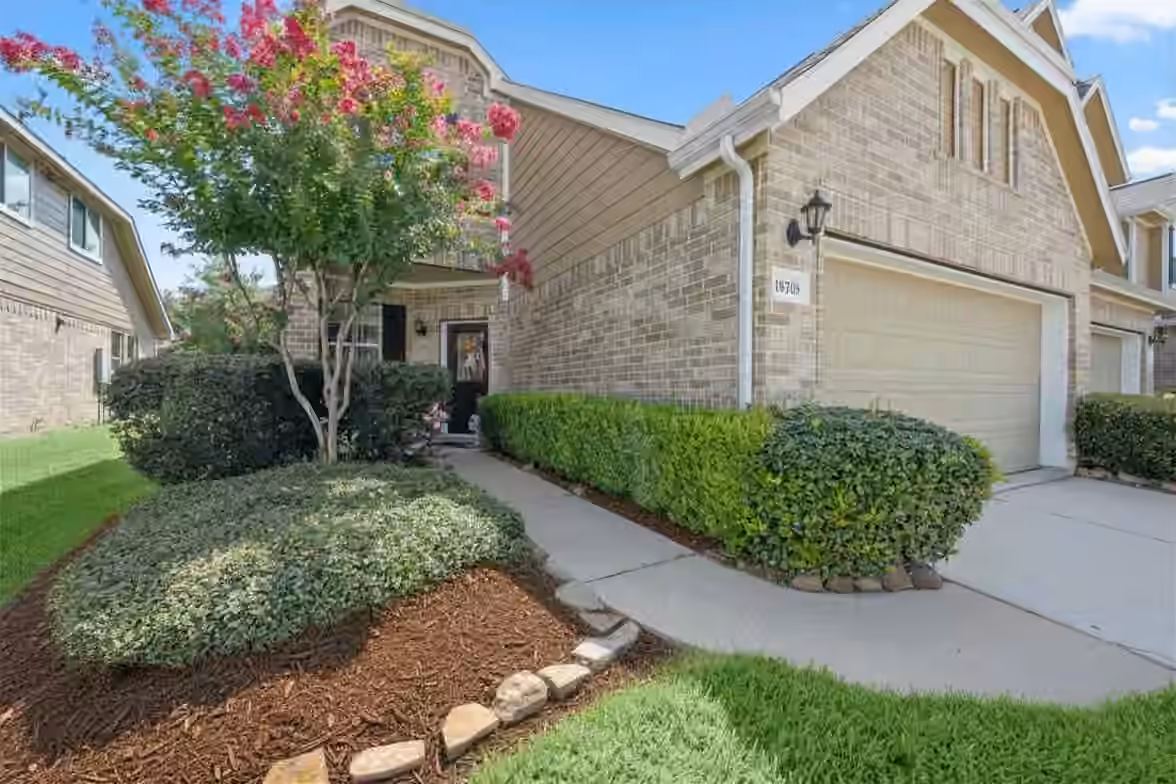 Photo 5 of 18718 Cypress Loch Drive, Spring, TX