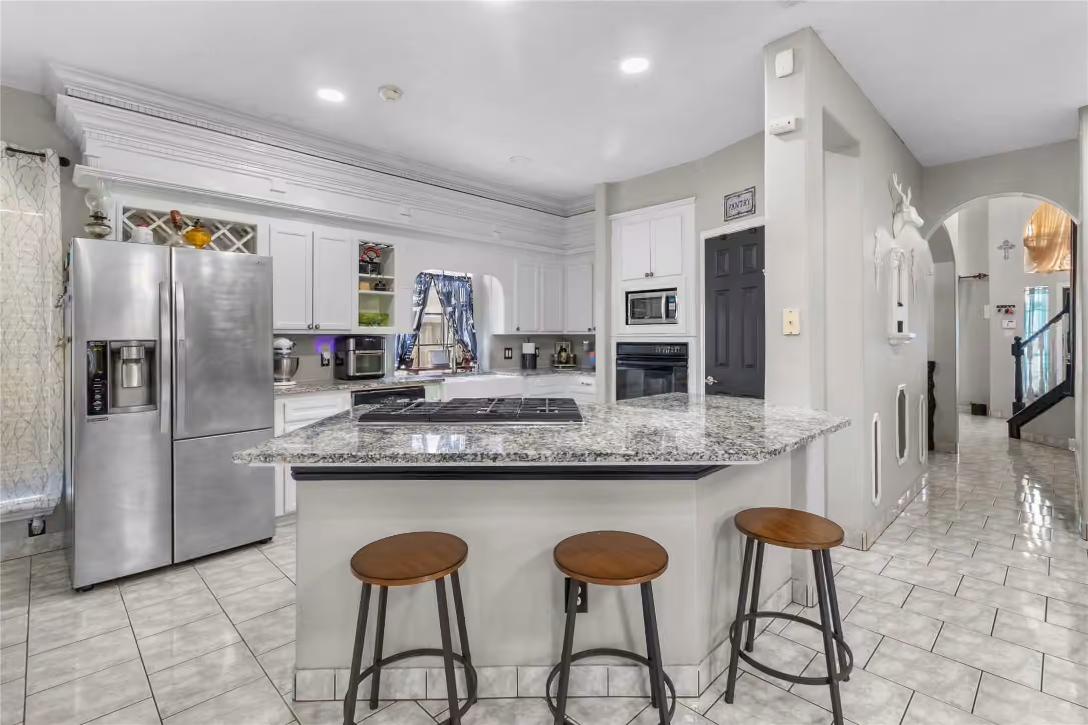 Photo 5 of 1011 Iowa Street, South Houston, TX