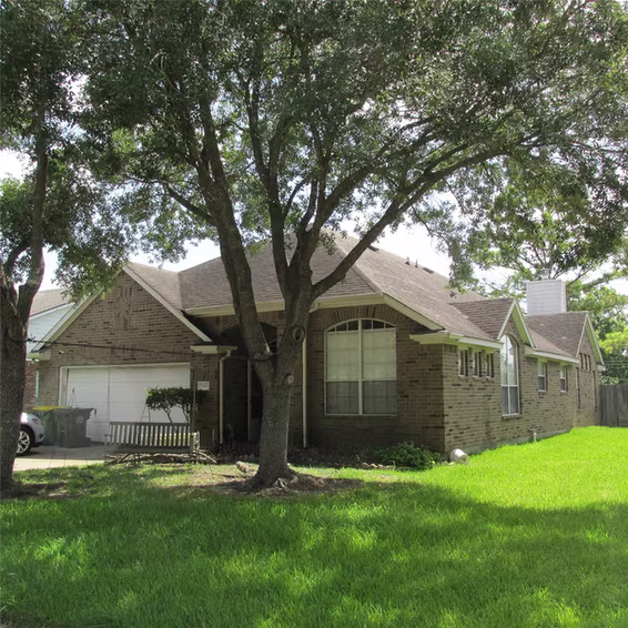 Photo of 3255 Lakeway Lane, Pearland, TX 77584