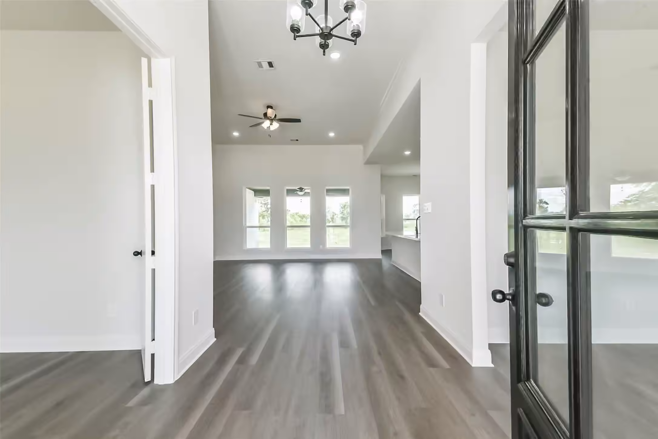Photo 2 of 6618 Freret Bayou, Baytown, TX