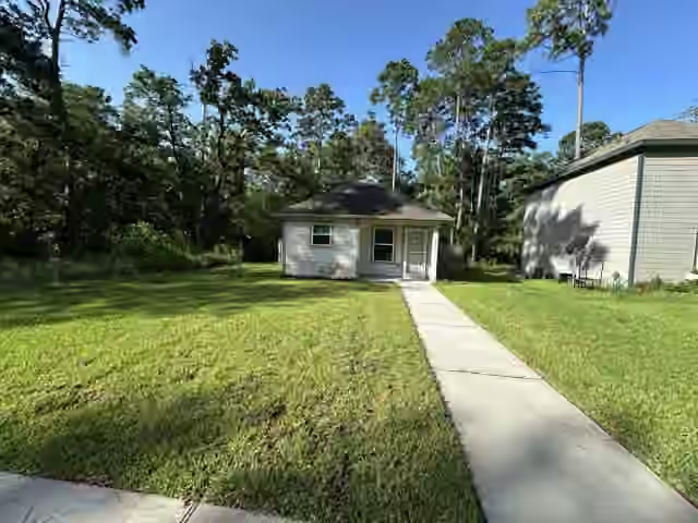 Photo of 28617 Rantoul Court, Huntsville, TX 77320