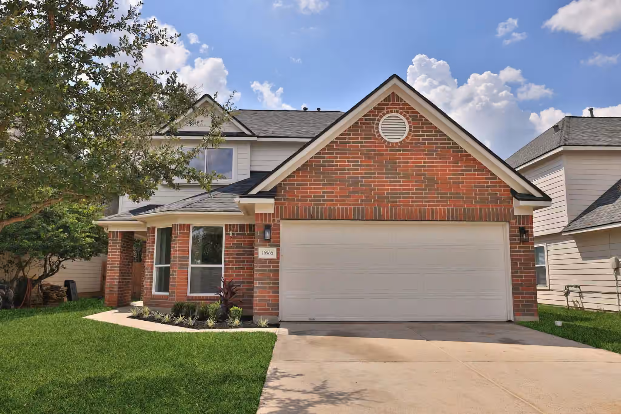 Photo 3 of 16966 Tableland Trail, Conroe, TX