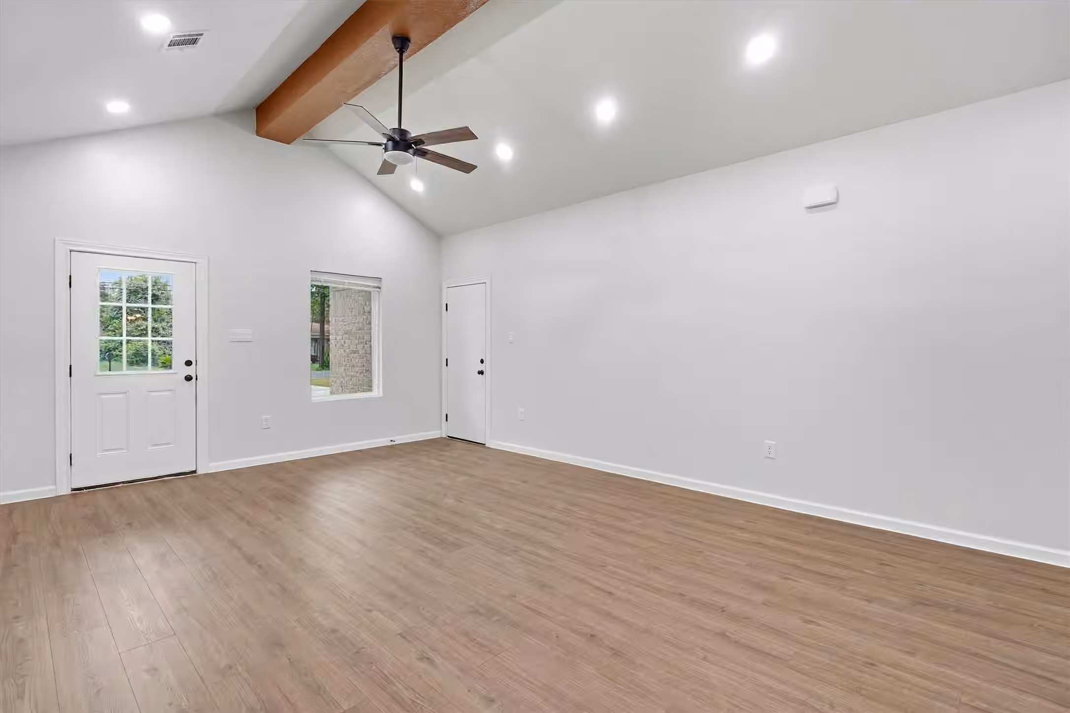 Photo 7 of 6109 Woodrow Street, Texas City, TX