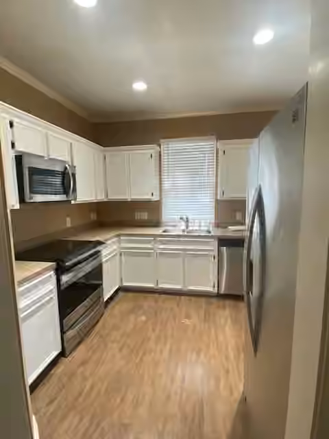 Photo 4 of 6815 Independence Boulevard, Baytown, TX