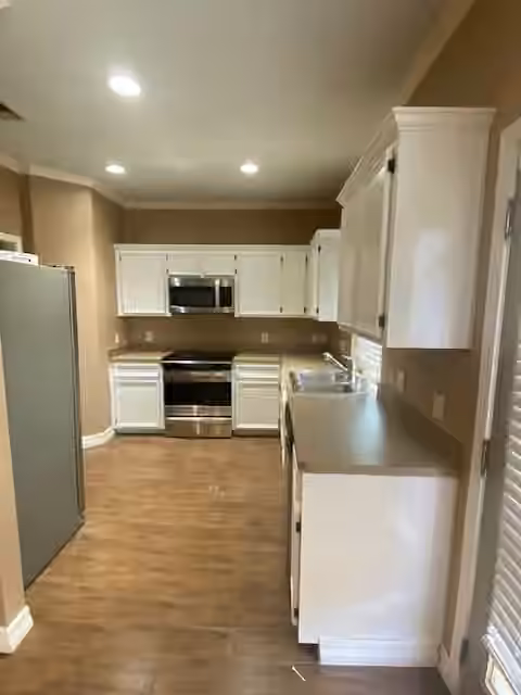 Photo 5 of 6815 Independence Boulevard, Baytown, TX