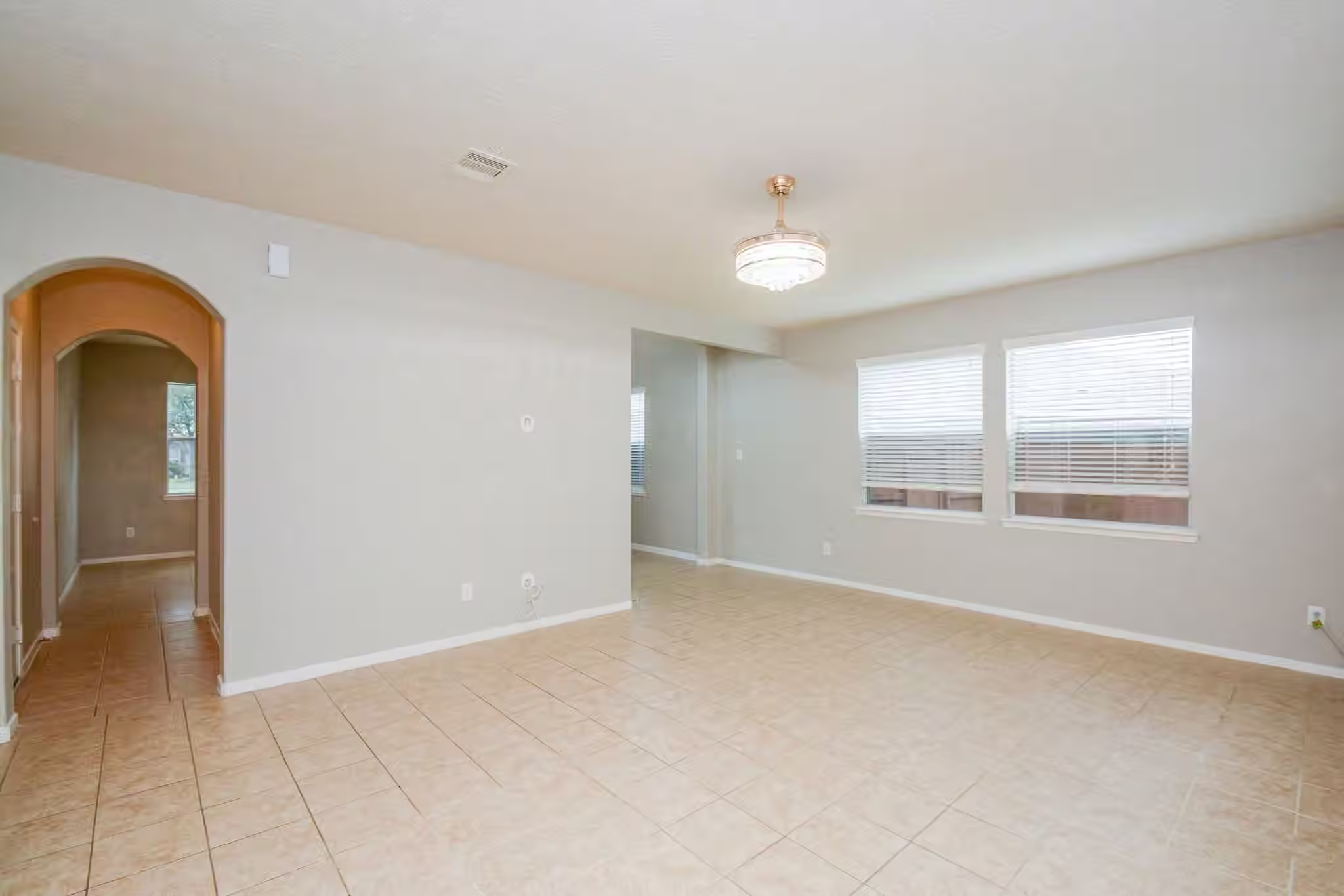 Photo 2 of 6911 Kamiah Court, Houston, TX